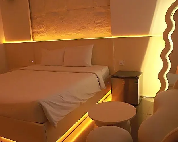 Khách sạn P'house 2*
