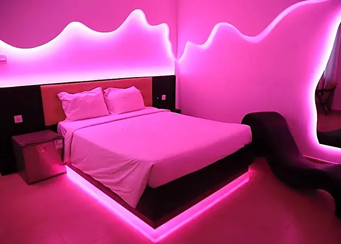 Khách sạn P'house 2*