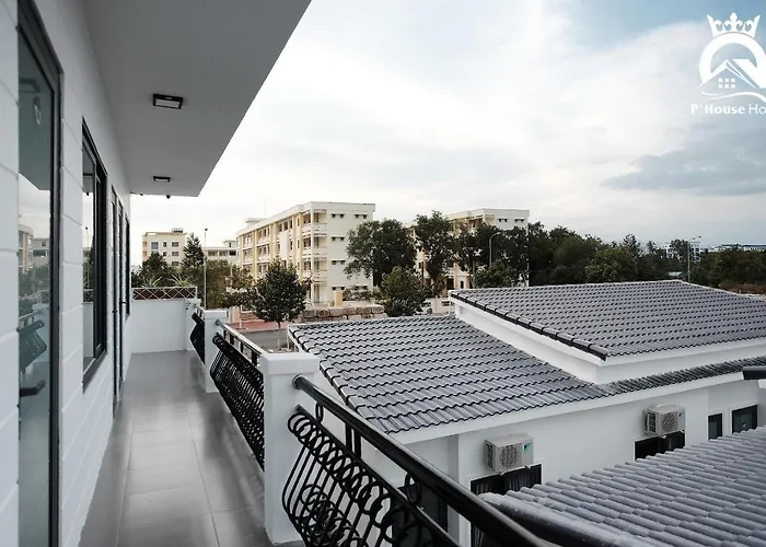 P'house Khách sạn 2*